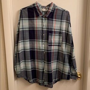 Women’s Plaid Boyfriend Button Down